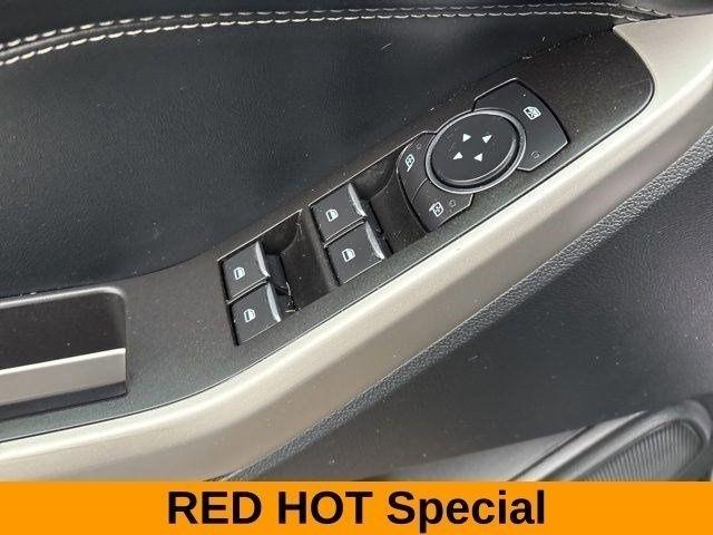 Ford Explorer XLT 4WD 2022