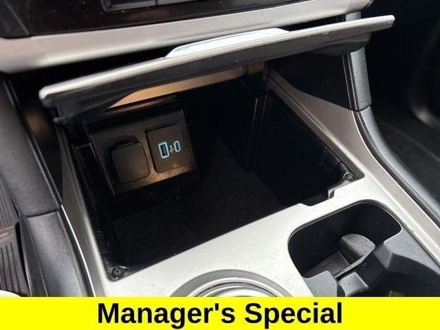 Ford Explorer XLT 4WD 2022