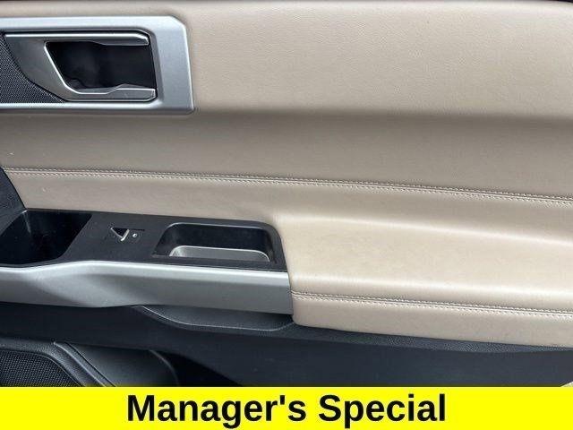 Ford Explorer XLT 4WD 2022