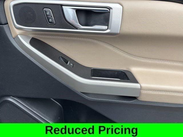 Ford Explorer XLT 4WD 2022