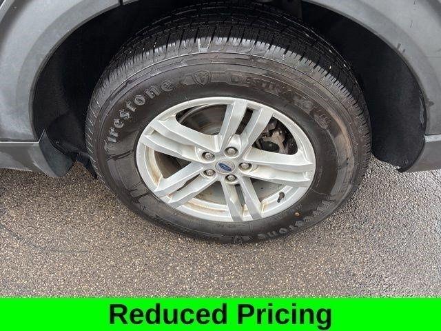 Ford Explorer XLT 4WD 2022