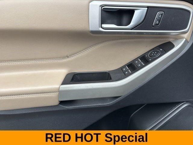 Ford Explorer XLT 4WD 2022