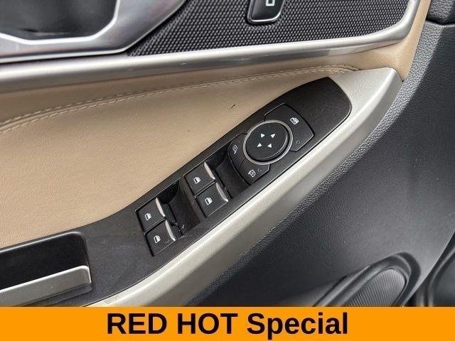 Ford Explorer XLT 4WD 2022