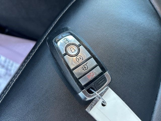 Ford Explorer XLT 2023