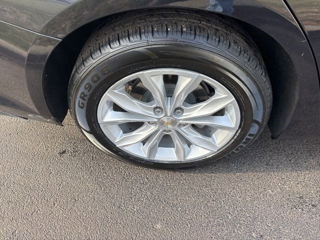 Chevrolet Malibu  2023