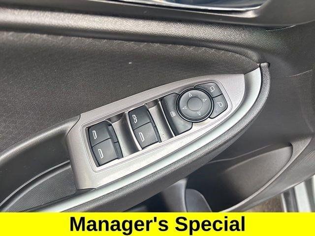 Chevrolet Malibu  2023