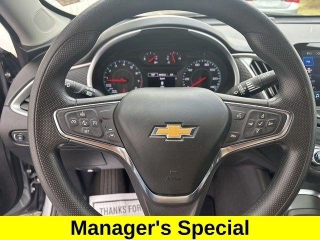 Chevrolet Malibu  2023