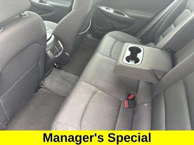 Chevrolet Malibu  2023