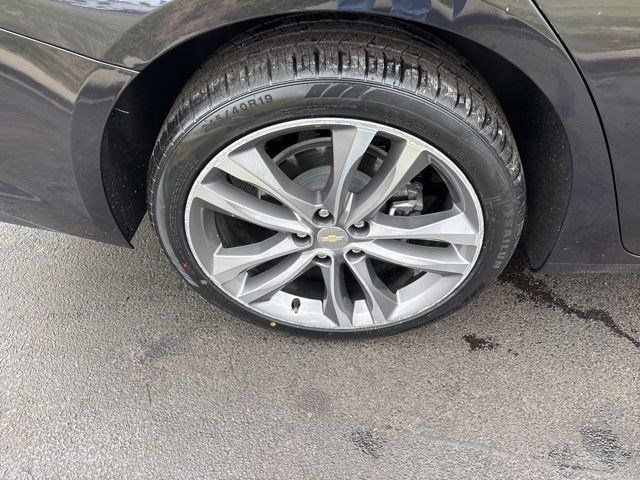 Chevrolet Malibu  2023