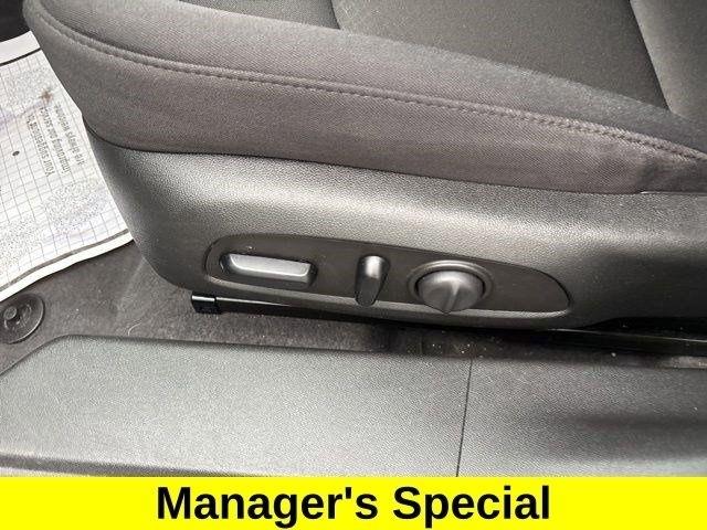 Chevrolet Malibu  2023