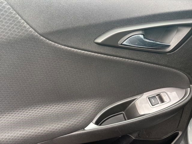 Chevrolet Malibu  2023