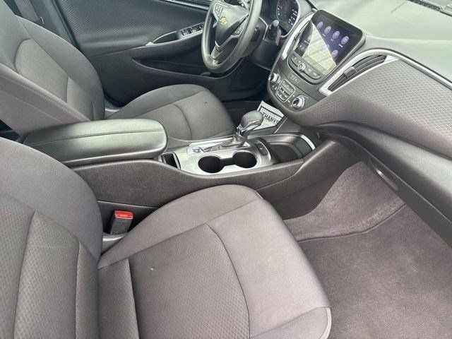 Chevrolet Malibu  2023