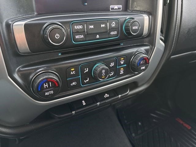 GMC Sierra 1500 SLE Crew Cab Long Box 4WD 2018