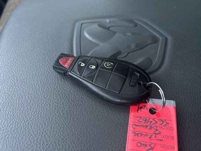 RAM 1500 SLT Crew Cab SWB 4WD 2017