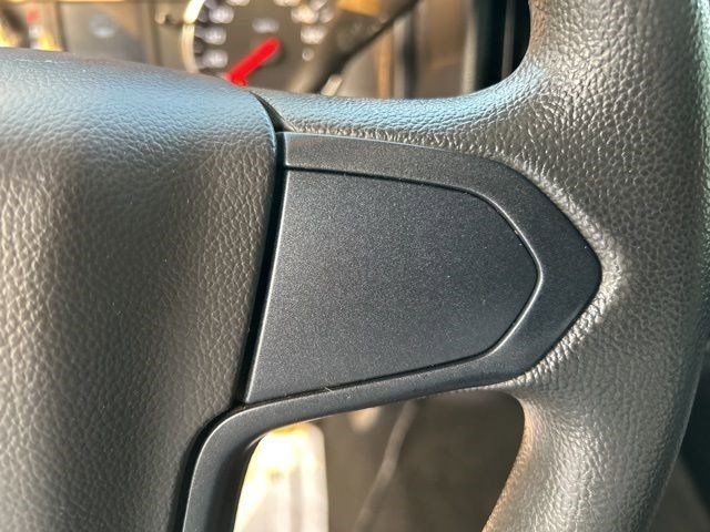 GMC Sierra 1500 Base Double Cab 4WD 2016