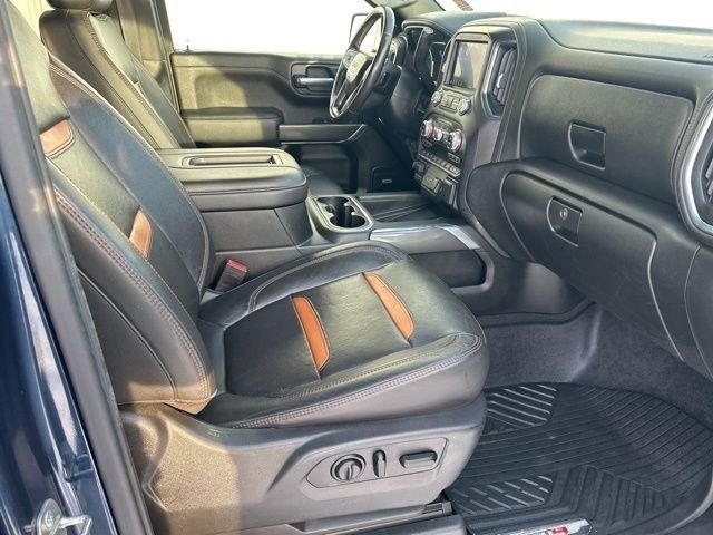 GMC Sierra 1500 AT4 Crew Cab 4WD 2020