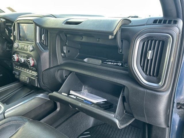 GMC Sierra 1500 AT4 Crew Cab 4WD 2020