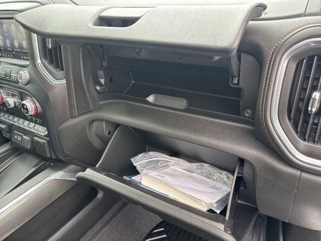 GMC Sierra 1500 AT4 Crew Cab Long Box 4WD 2020