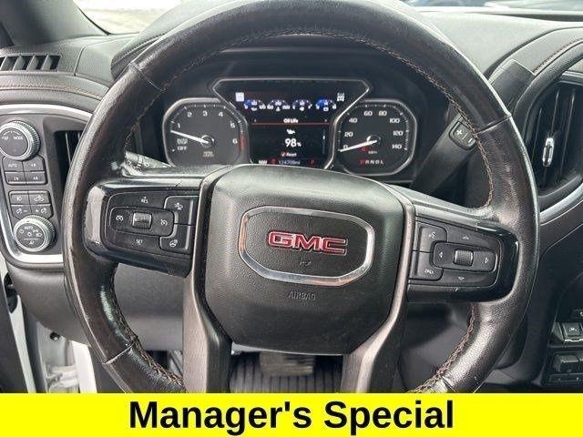 GMC Sierra 1500 AT4 Crew Cab 4WD 2020