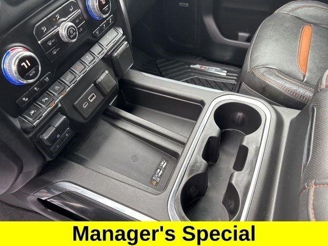 GMC Sierra 1500 AT4 Crew Cab 4WD 2020