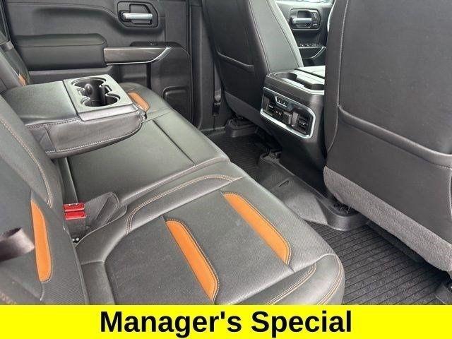 GMC Sierra 1500 AT4 Crew Cab 4WD 2020