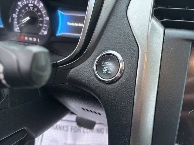 Ford Fusion Hybrid SE 2019