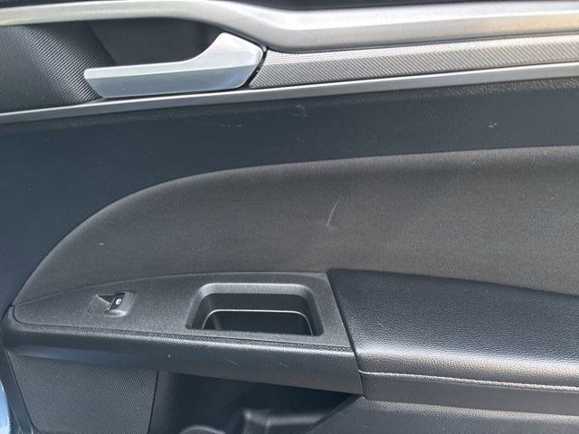 Ford Fusion Hybrid SE 2019