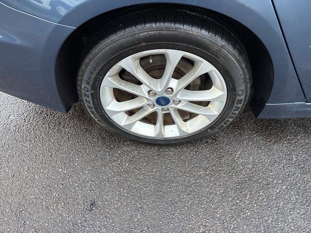 Ford Fusion Hybrid SE 2019