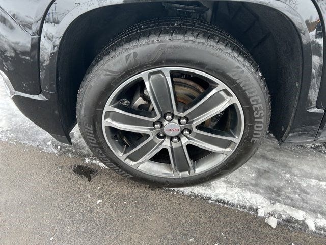 GMC Acadia Denali AWD 2019