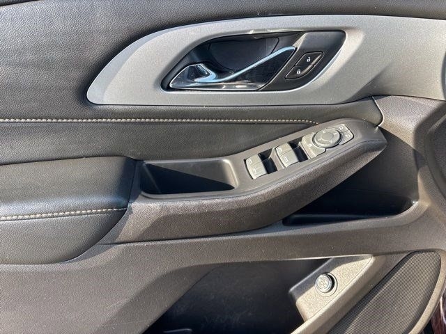 Chevrolet Traverse  2021