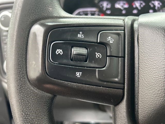 GMC Sierra 1500 Base Crew Cab 4WD 2021