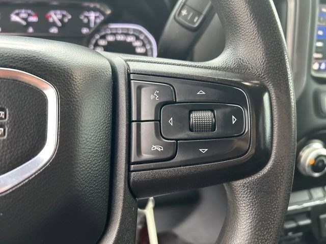 GMC Sierra 1500 Base Crew Cab 4WD 2021