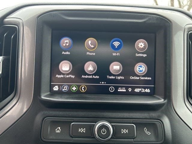 GMC Sierra 1500 Base Crew Cab 4WD 2021