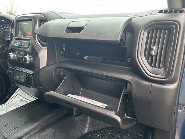 GMC Sierra 1500 Base Crew Cab 4WD 2021