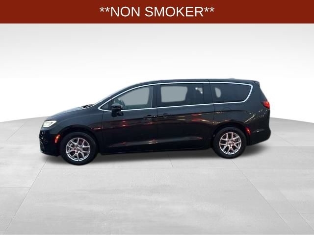 Chrysler Pacifica Touring L 2023