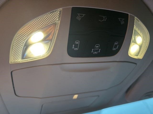 Chrysler Pacifica Touring L 2023