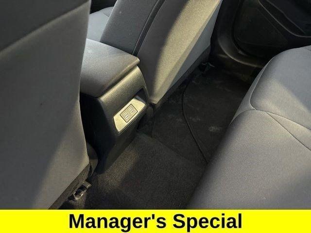 Toyota Corolla LE 2023