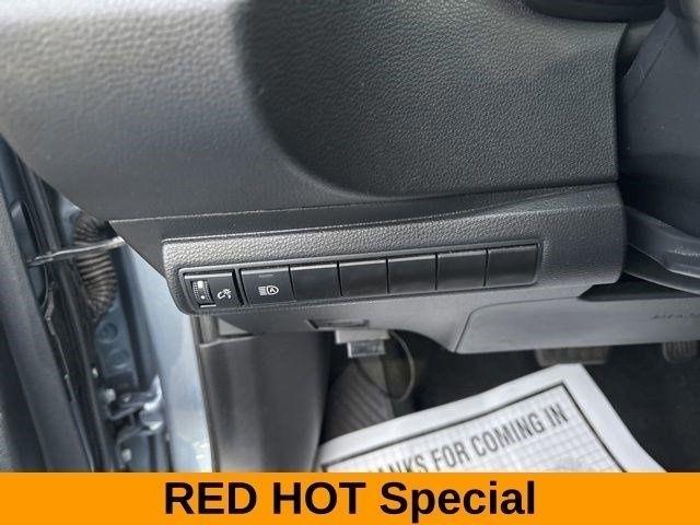 Toyota Corolla LE 2023