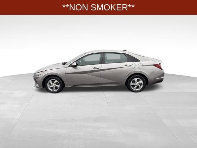 Hyundai Elantra SE 2023