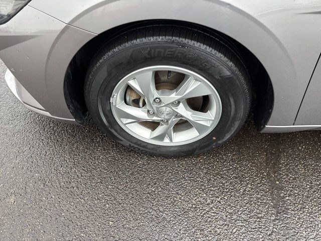 Hyundai Elantra SE 2023