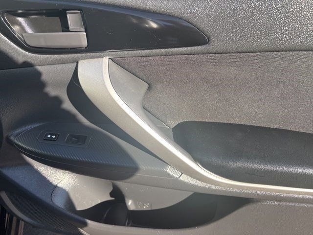 Mitsubishi Eclipse Cross  2024