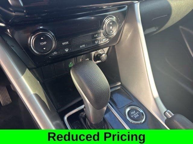 Mitsubishi Eclipse Cross  2024