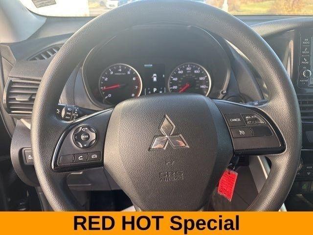 Mitsubishi Eclipse Cross  2024