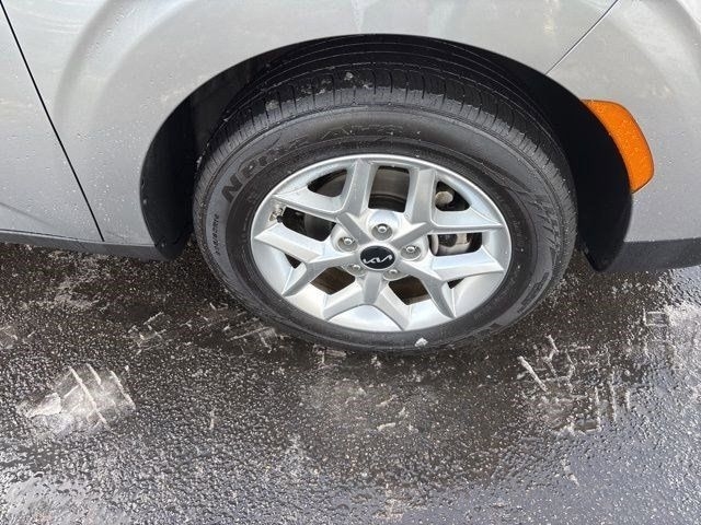 Kia Soul LX CVT 2024