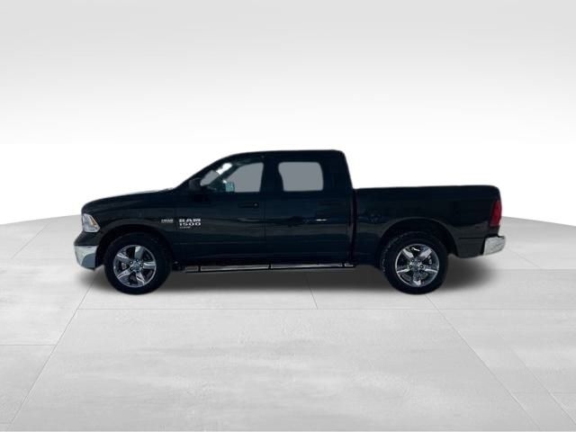 RAM 1500 Classic Tradesman Crew Cab SWB 4WD 2019