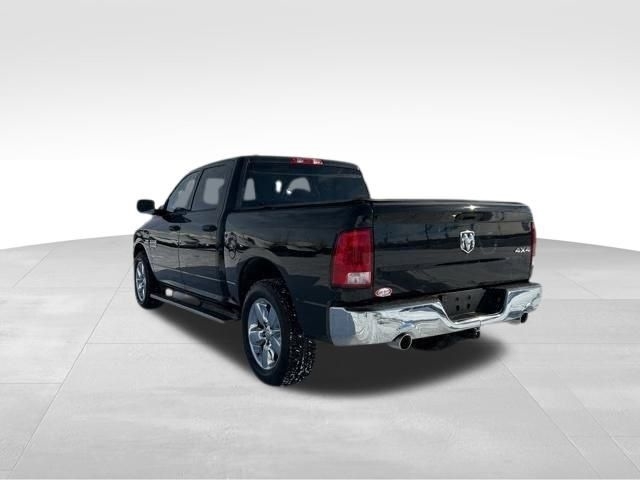 RAM 1500 Classic Tradesman Crew Cab SWB 4WD 2019