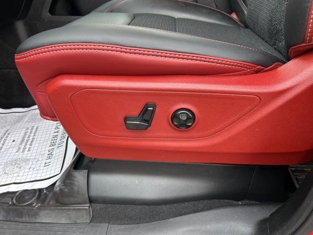 RAM 1500 Rebel Crew Cab SB 4WD 2019