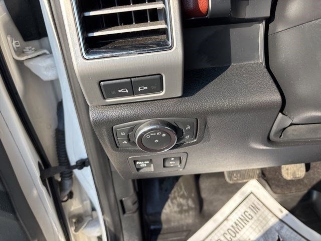 Ford F-150 Platinum SuperCrew 5.5-ft. Bed 4WD 2019