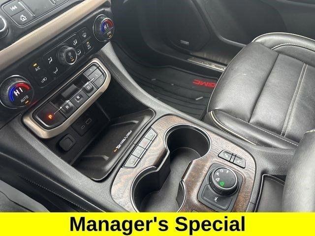 GMC Acadia Denali AWD 2020