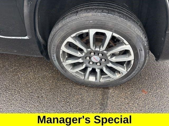 GMC Acadia Denali AWD 2020